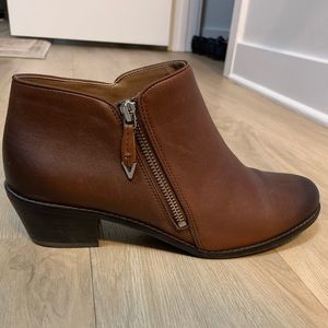 Brown Vionic boots, lightly worn